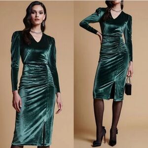 NWT Rachel Parcell Green Stretch Velvet Sheath Dress